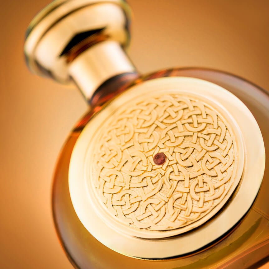 boadicea tobacco sapphire The Victorious Green Fragrantica Bottle Boadicea The Victorious Amber Sapphire Tobacco Like the smoky jewel embedded in the centre of the bottles shield Boadicea the Victorious Tobacco Sapphire